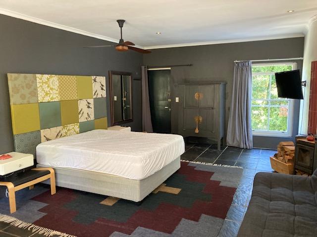 7 Bedroom Property for Sale in Somerset West Western Cape